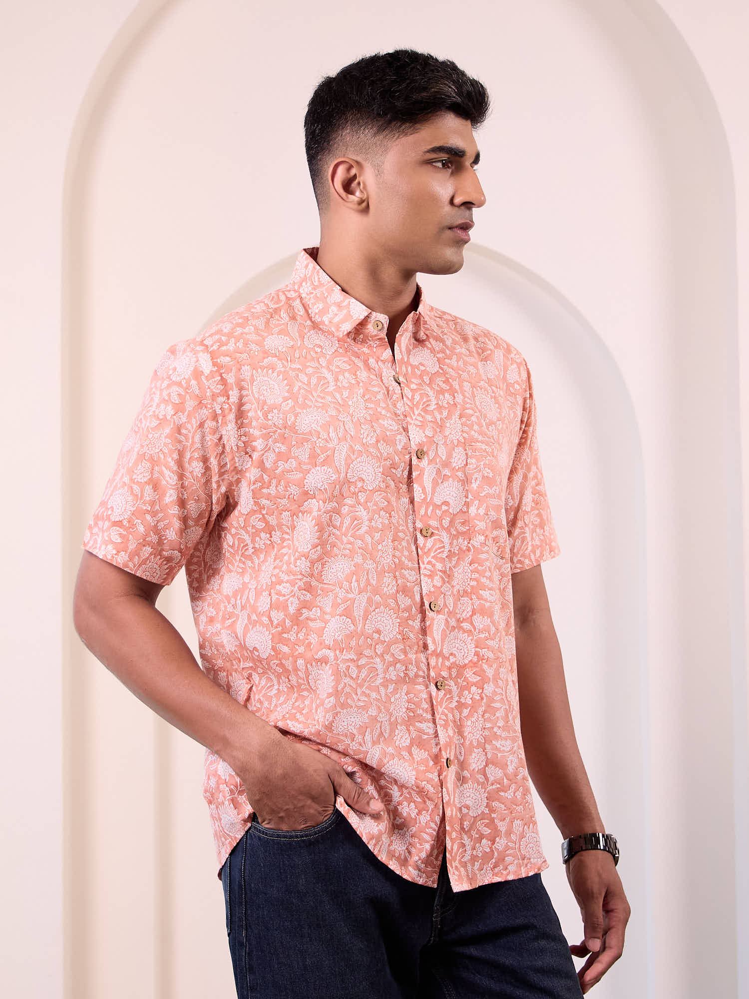 Men’s stylish printed shirt for casual outings