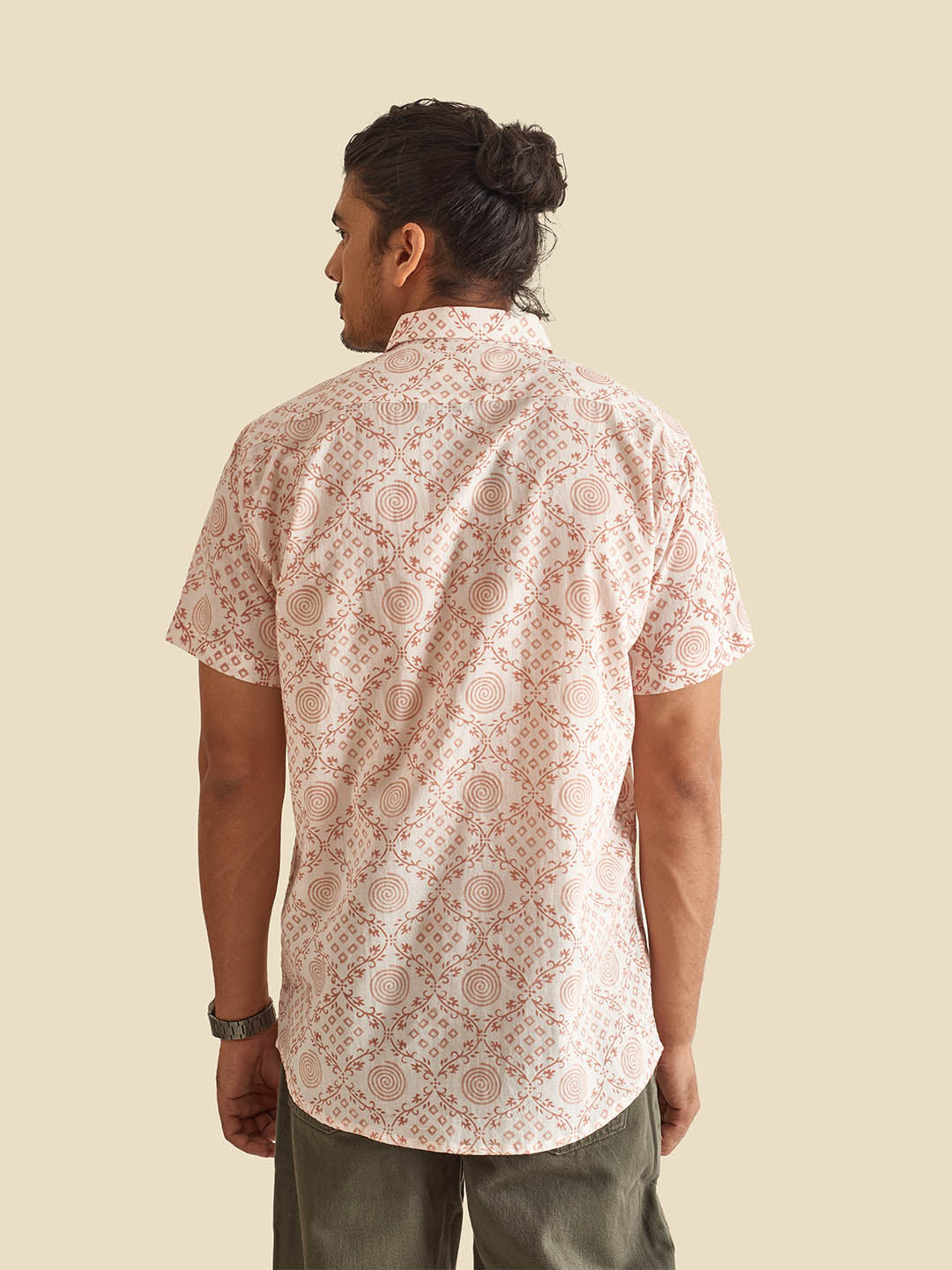 Model facing backwards wearing White Ethnic Block Printed Holiday Halfsleeves Cotton Shirt by Brand Patrah