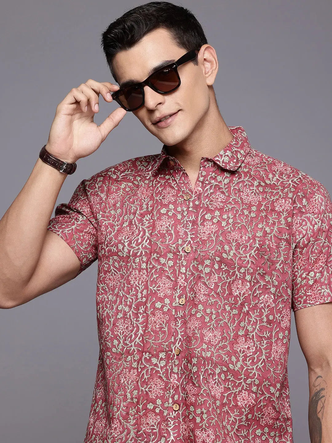 Rouge floral print cotton shirt for men front view for holiday wear