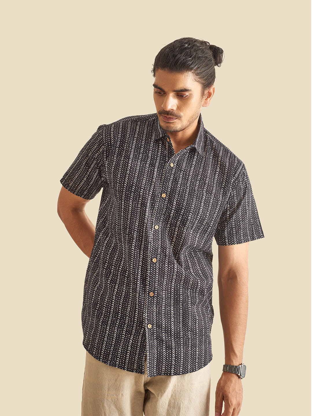 Black Designer Stripes Printed Halfsleeves Cotton Shirt