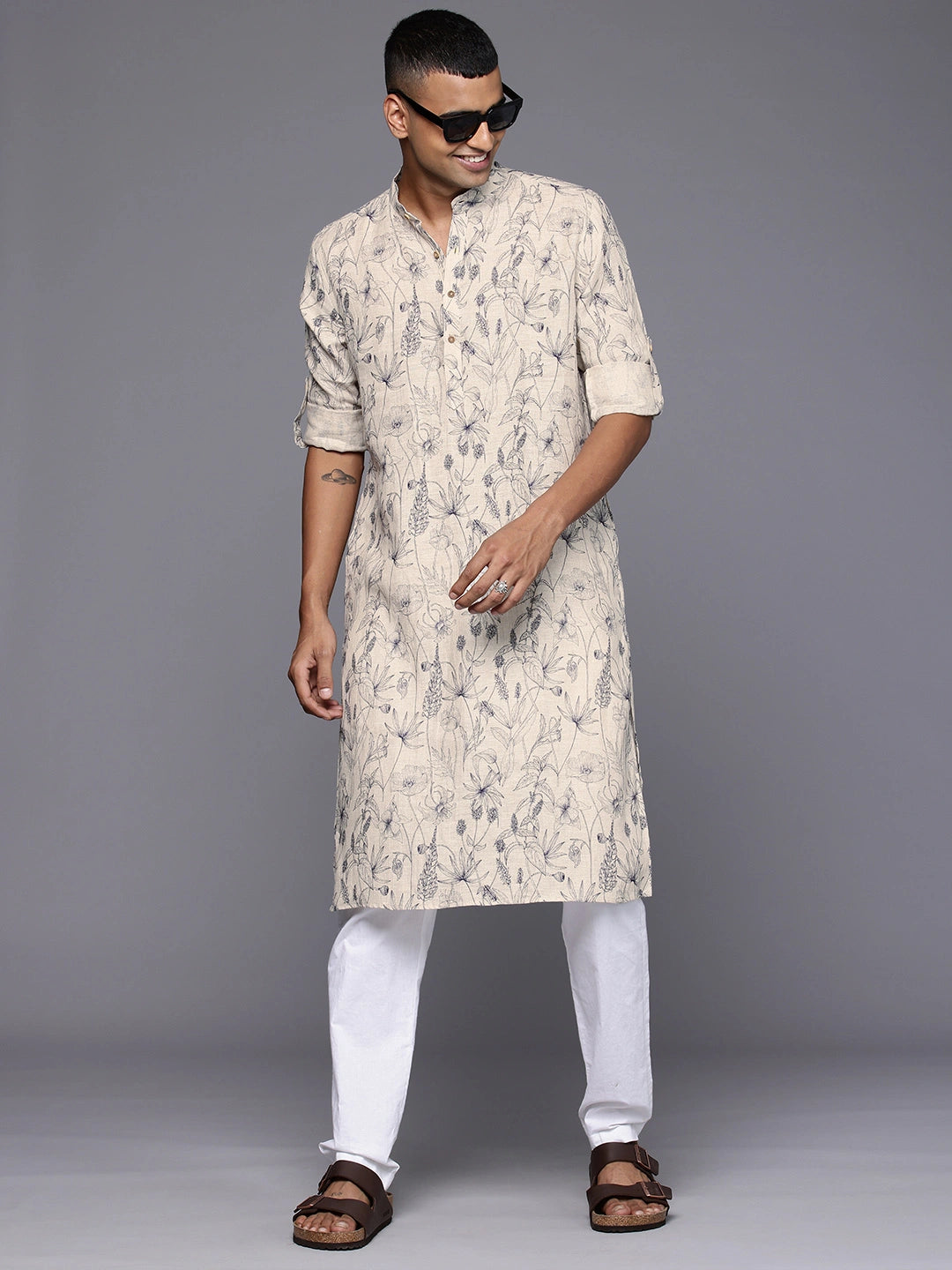 Model Looking sideways wearing Natural Monochrome Veil Print Kurta by Brand Patrah