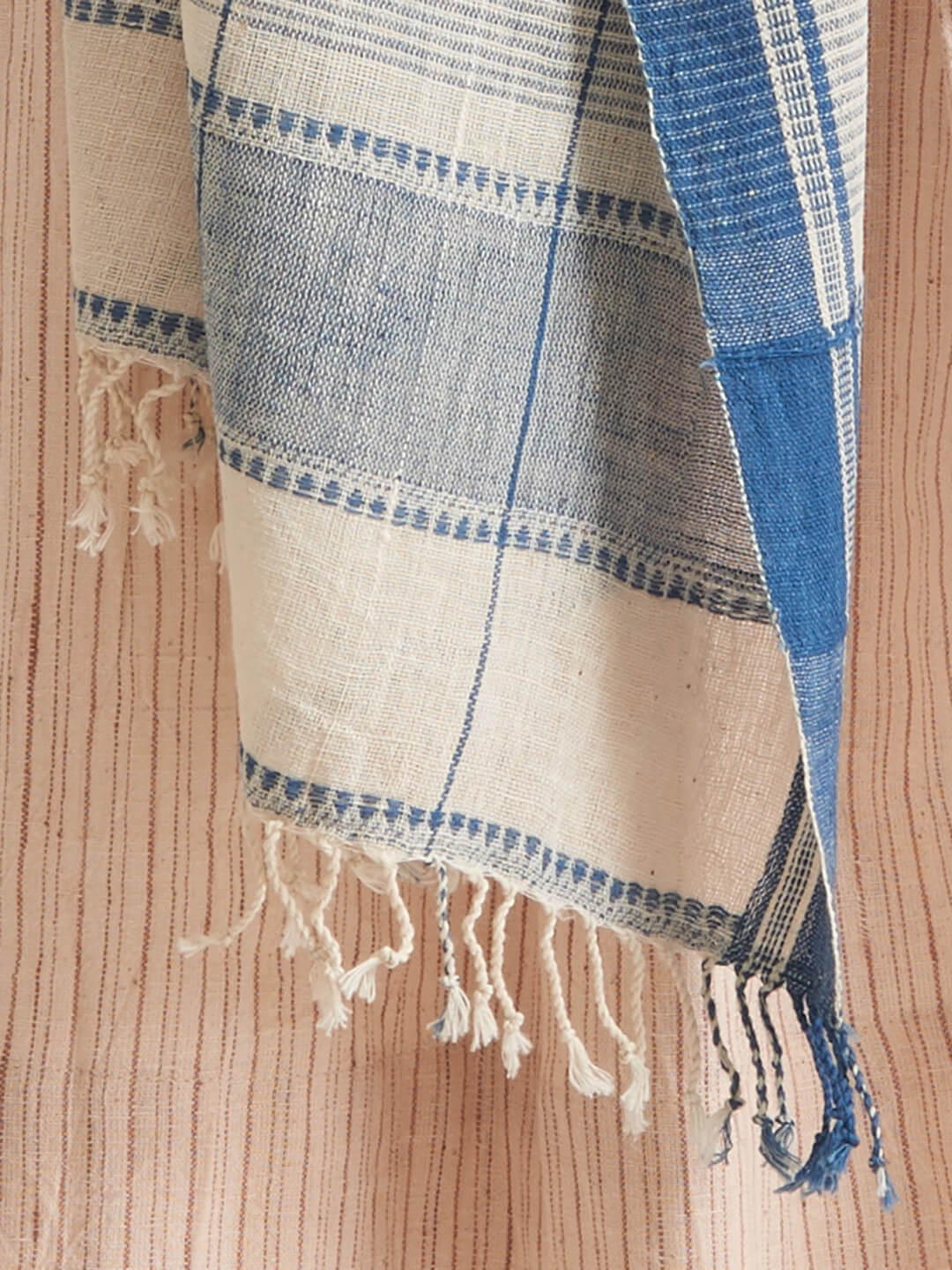 Indigo weave design