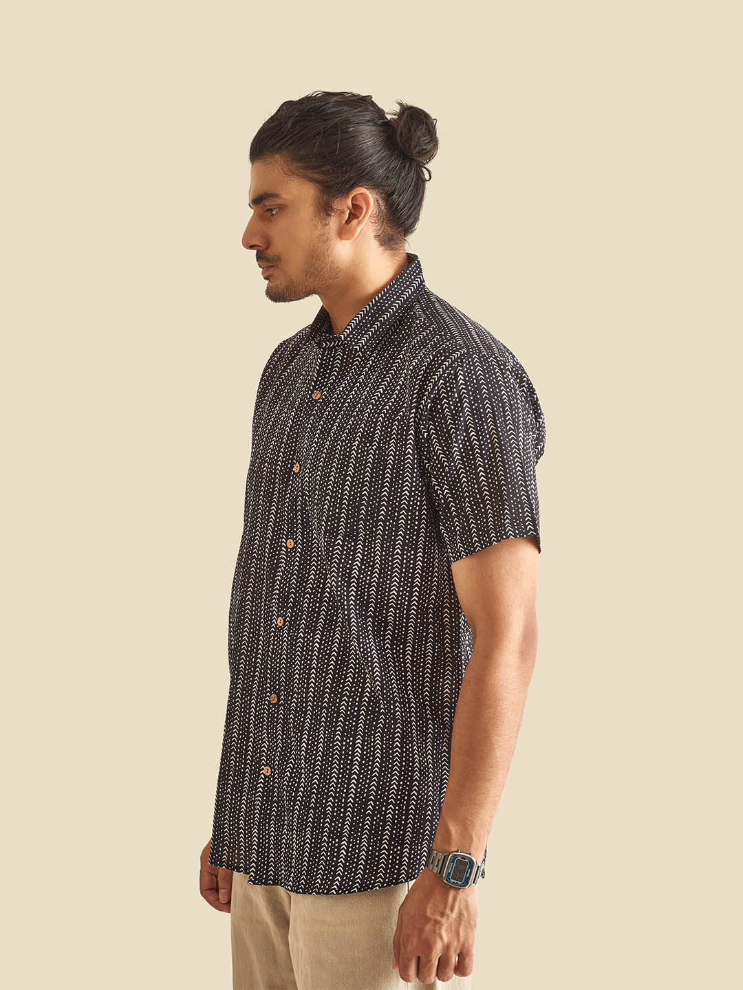 Black Designer Stripes Printed Halfsleeves Cotton Shirt