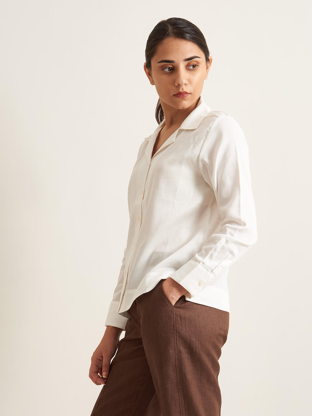 Notch collar shirt